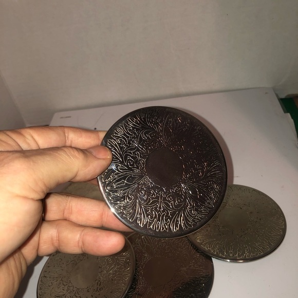 Elegant Silver Coaster Set - Picture 8 of 9